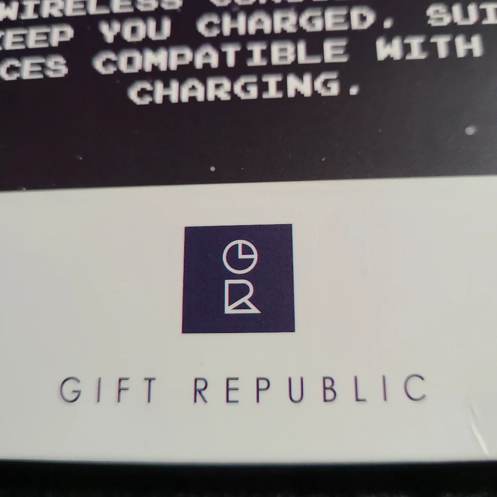 New RETRO Wireless Charger for Cell Phones Nintendo Controller by Gift Republic